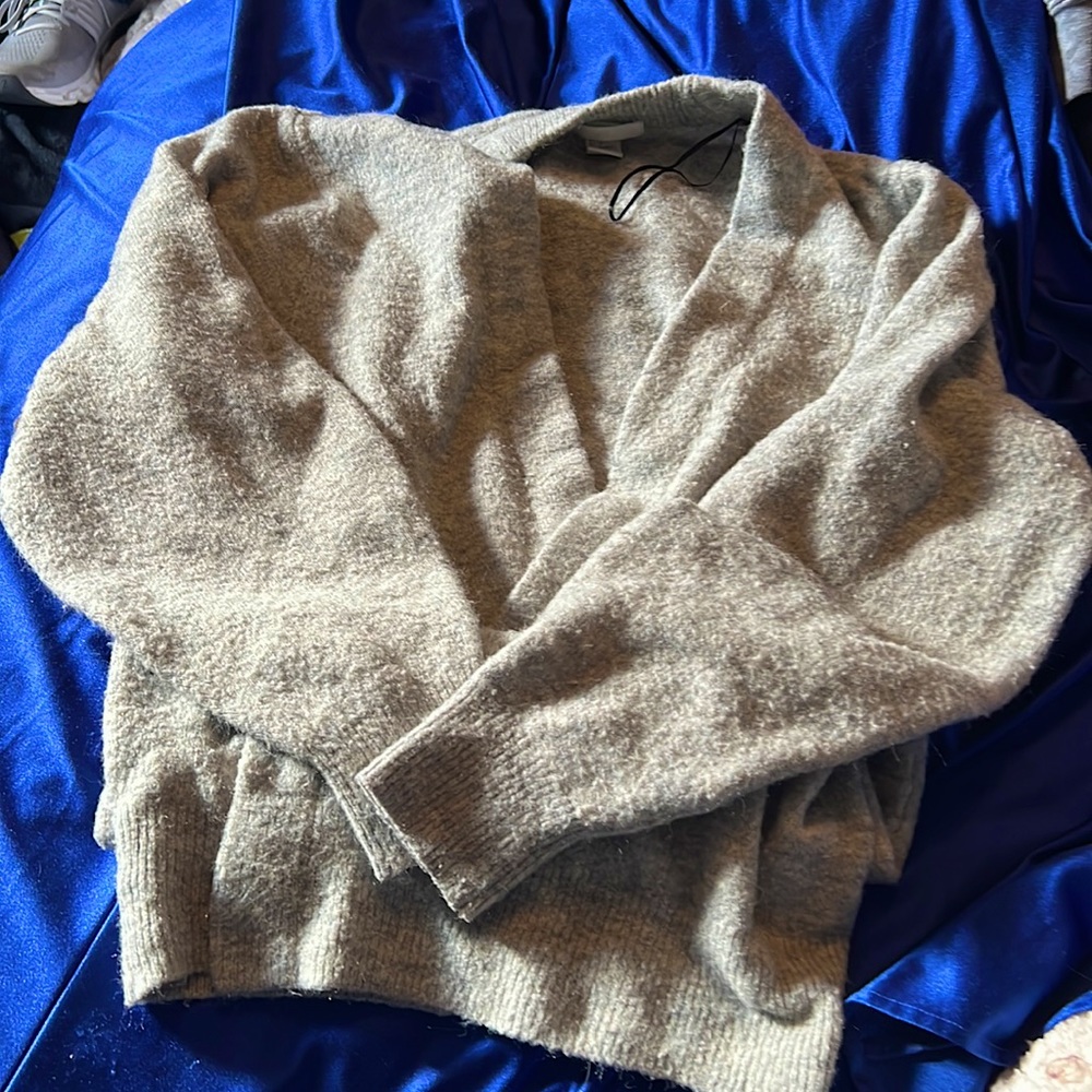 H&M Long Sleeve cardigan